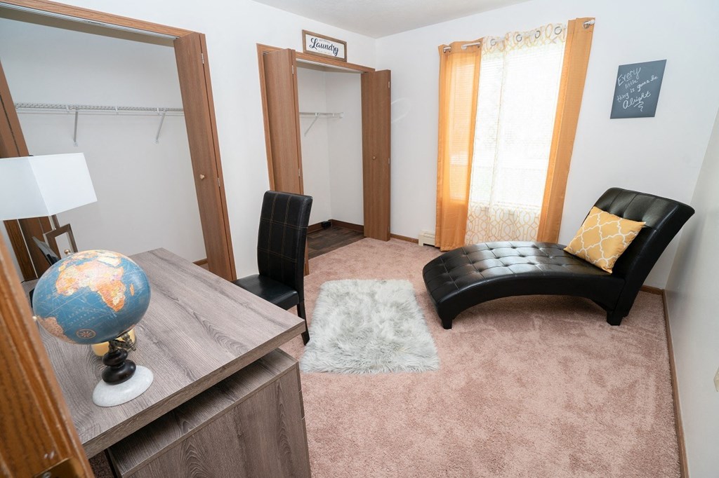 Second bedroom at Nelson Estates Apartments,1815 Raleigh Ave, Kendallville, IN 46755