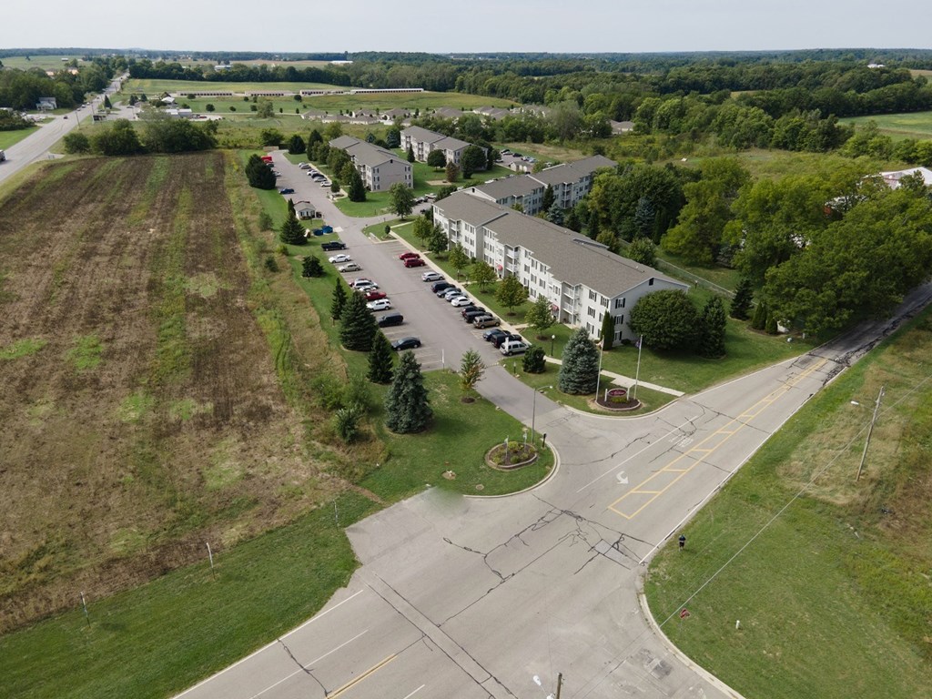 Exterior at Nelson Estates Apartments,1815 Raleigh Ave, Kendallville, IN 46755