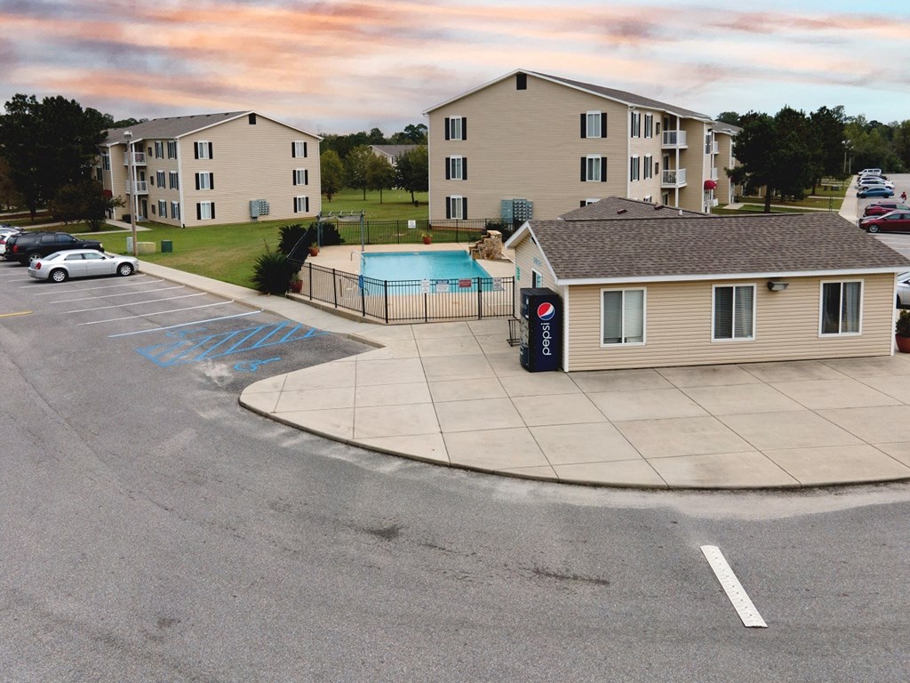 Street view at Oates Estates Apartments, Dothan, 36303