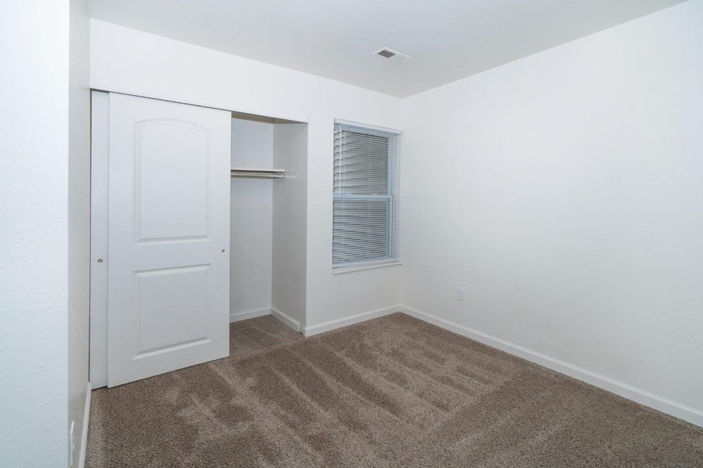 Bridge Street North
1050 Bridge Street, Alma, MI 48801