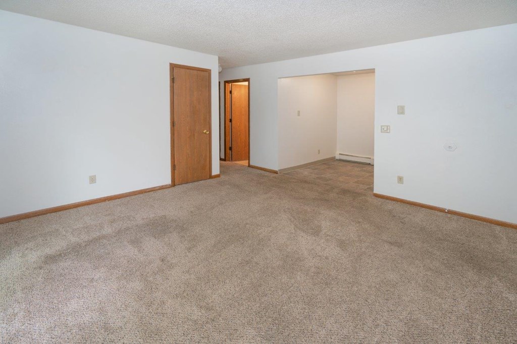 Custer Apartments202 Peachtree Street, Constantine, MI 49042