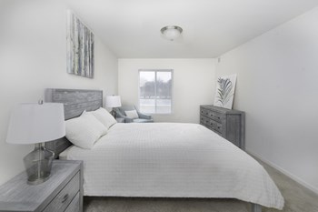 Beautiful Bright Bedroom With Wide Windows Beautiful Bright Bedroom With Wide Windows at Steedman Apartments, MRD Conventional, Waterville, Ohio - Photo Gallery 4