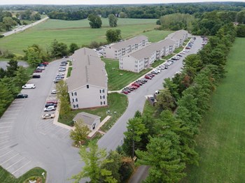 Exterior at Simonson Estates 100 Raleigh Court, Columbia City, IN 46725 - Photo Gallery 4