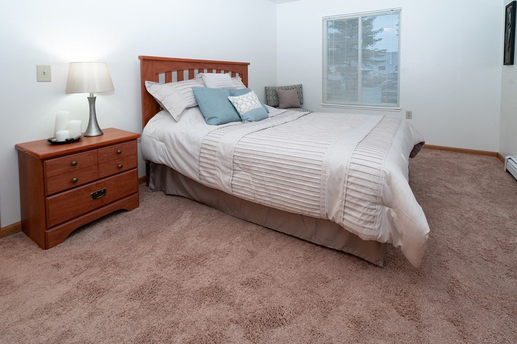 master bedroom at Simonson Estates 100 Raleigh Court, Columbia City, IN 46725