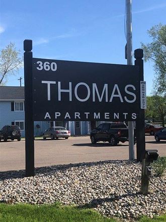 360 W. Woodlawn Ave, Hastings, MI 49058