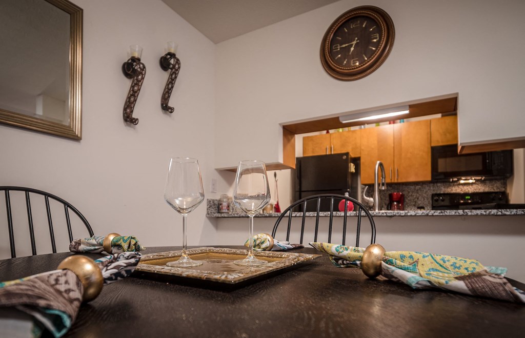 Dining Area  at Walker Estates Apartments, Augusta, GA