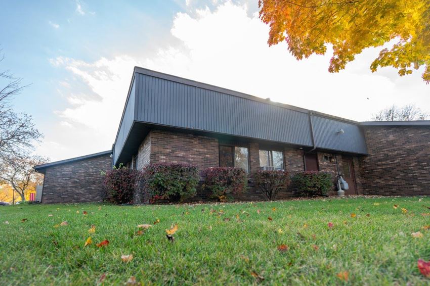 White Pigeon Apartments, 607 E. Chicago Road, White Pigeon, MI RentCafe