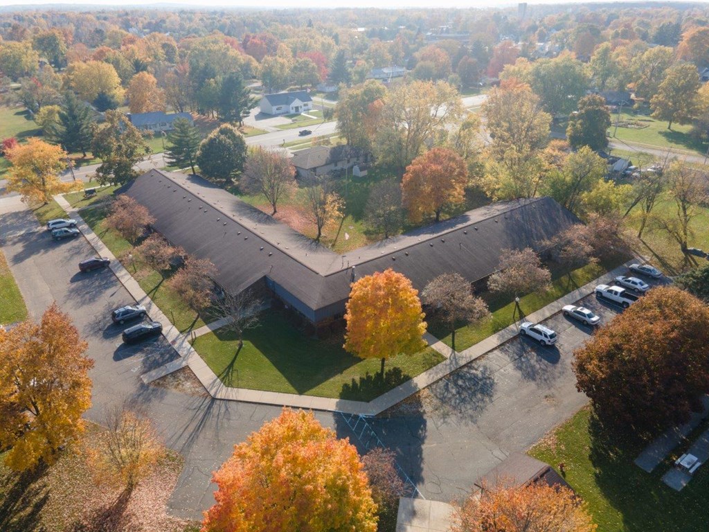 White Pigeon Apartments
607 E. Chicago Road, White Pigeon, MI 49099