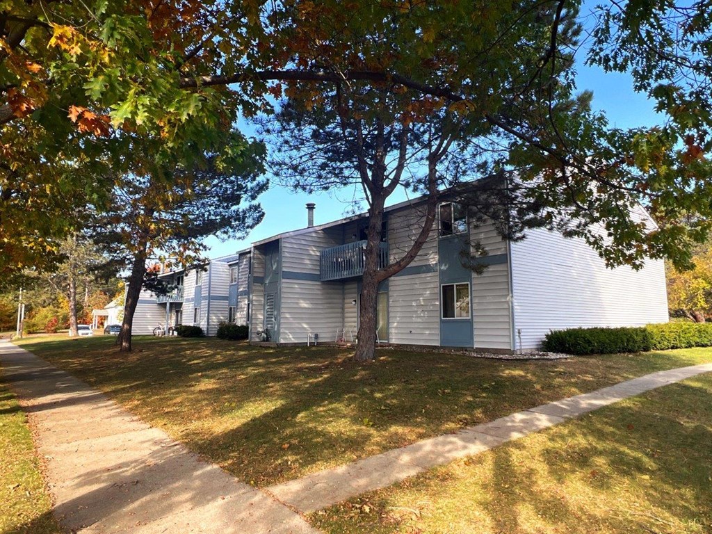 Huron Apartments, 210 Etherington, Mackinaw City, MI RentCafe