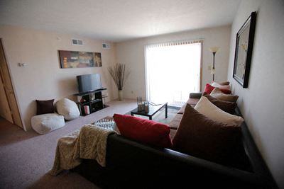 livingroom at Van Horne Estates Apartments, El Paso, TX