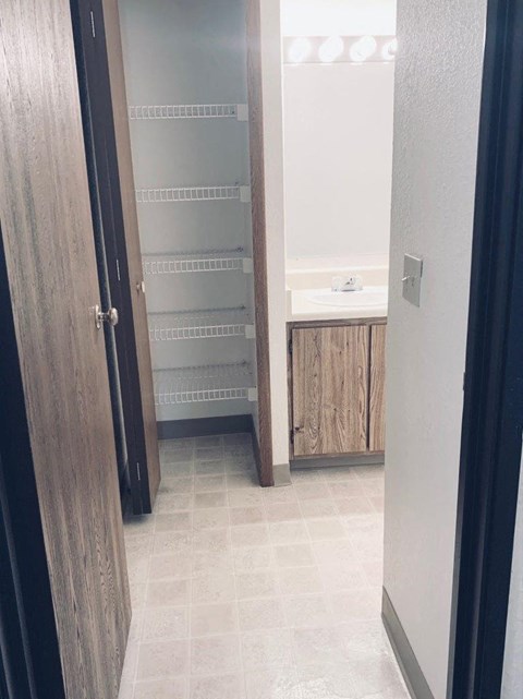 Bath linen 901 E. Michigan, Marshall, MI 49068
