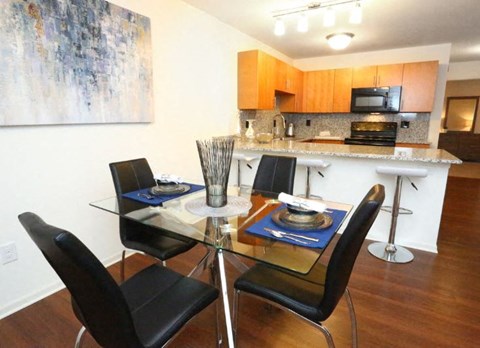 Dining Area at Withington Apartments, Michigan, 49201