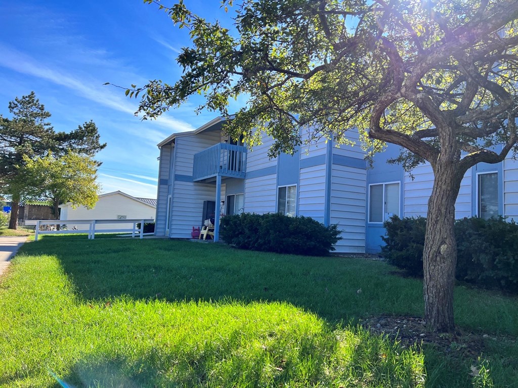 Exterior Huron Apartments
210 Etherington, Mackinaw City, MI 49701