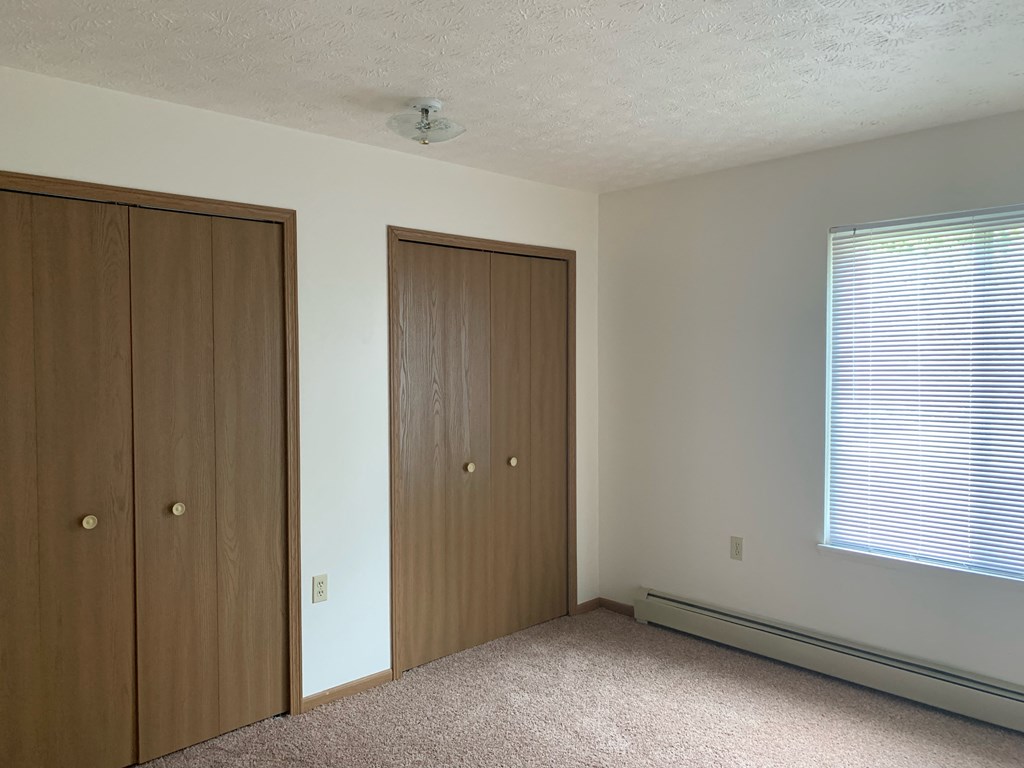 Bedroom Gateway Apartments 1844 Raleigh Ave Lapeer, MI 48446