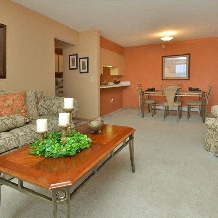 Living Space Plenty Of Natural Light at Van Horne Estates Apartments, El Paso, TX