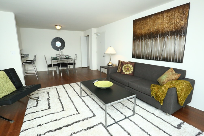 P1 living room at Bell Estates Apartments, Dundee, 48131