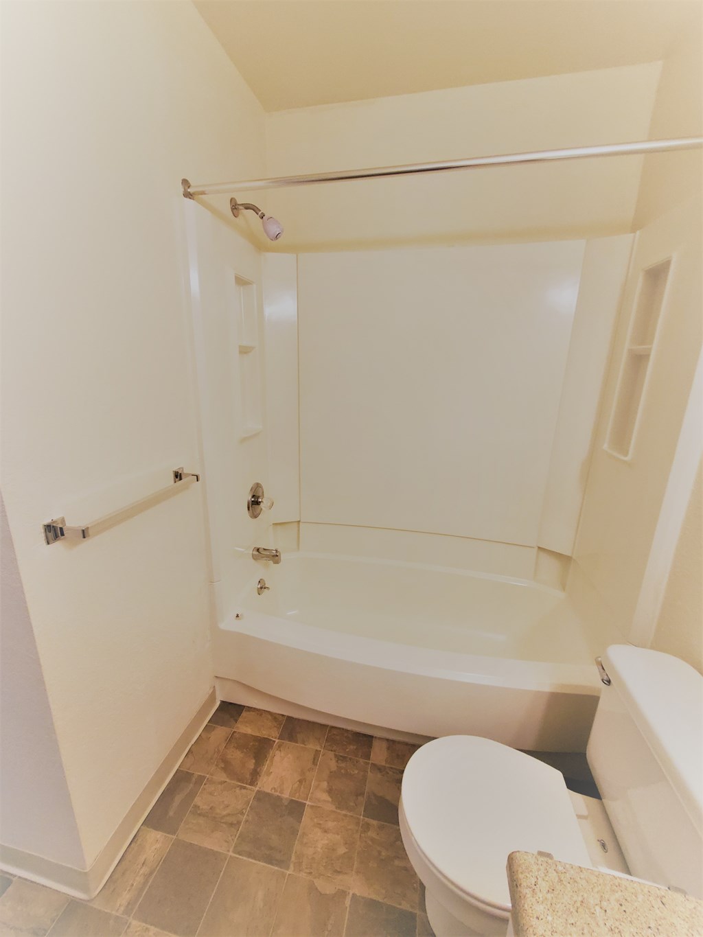 Bathroom  Gateway Apartments 1844 Raleigh Ave Lapeer, MI 48446