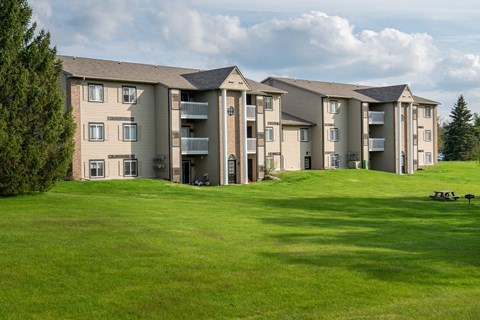 Exterior Yorkshire Place Apartments
1504 Yorkshire Dr., Howell, MI 48843
