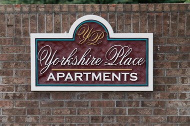 sign Yorkshire Place Apartments
1504 Yorkshire Dr., Howell, MI 48843