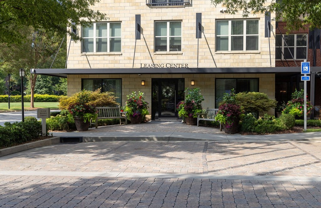 the building where the hotel is located