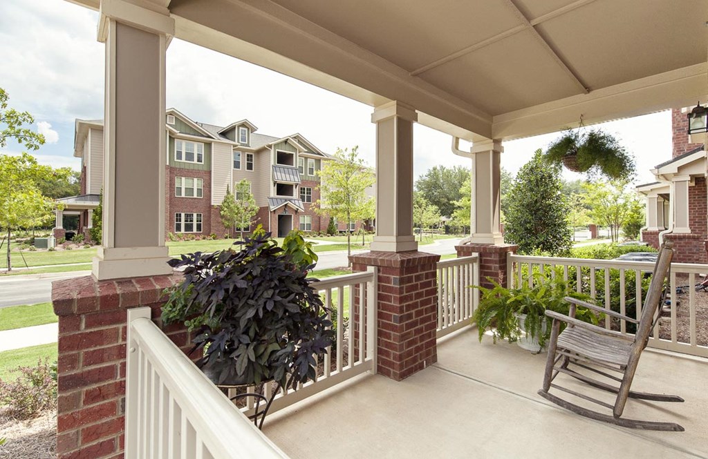 The Legacy at Walton Oaks Apartment Homes, Augusta GA Patios