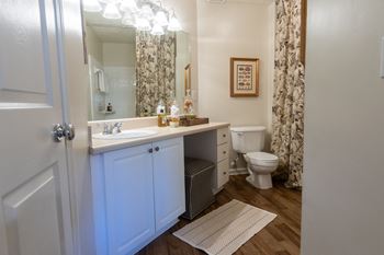 Walton Vinings spacious large bathrooms