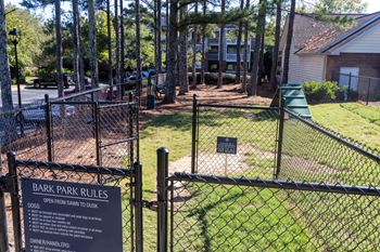 walton vinings dog park Smyna, GA