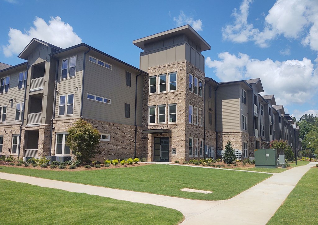 The Legacy at Walton Trail Building Exteriors