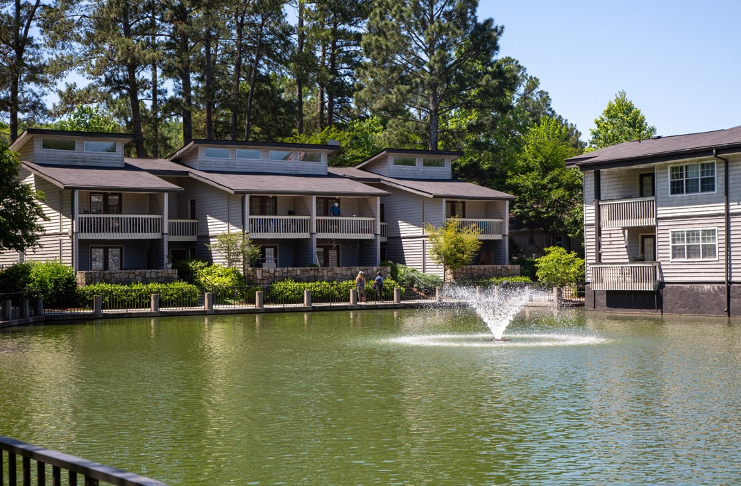 Walton On The Chattahoochee Apartments, 2281 Akers Mill Rd., Atlanta, GA RentCafe
