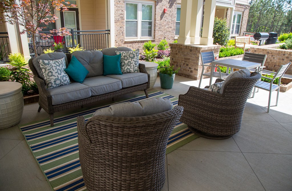 Legacy at Walton Heights Courtyard