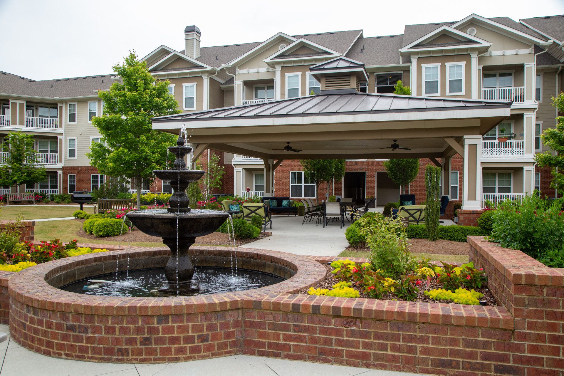 The Legacy at Walton Mill Courtyard