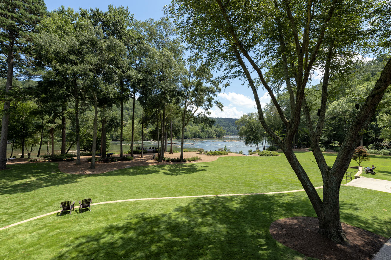 Walton on the Chattahoochee River Park, Atlanta GA