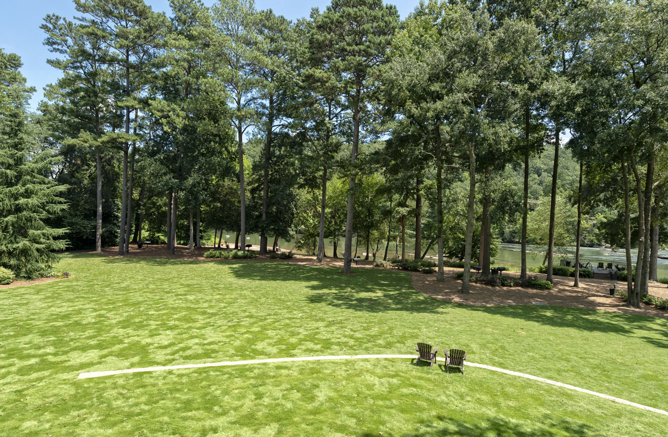 Walton on the Chattahoochee River Park, Atlanta GA