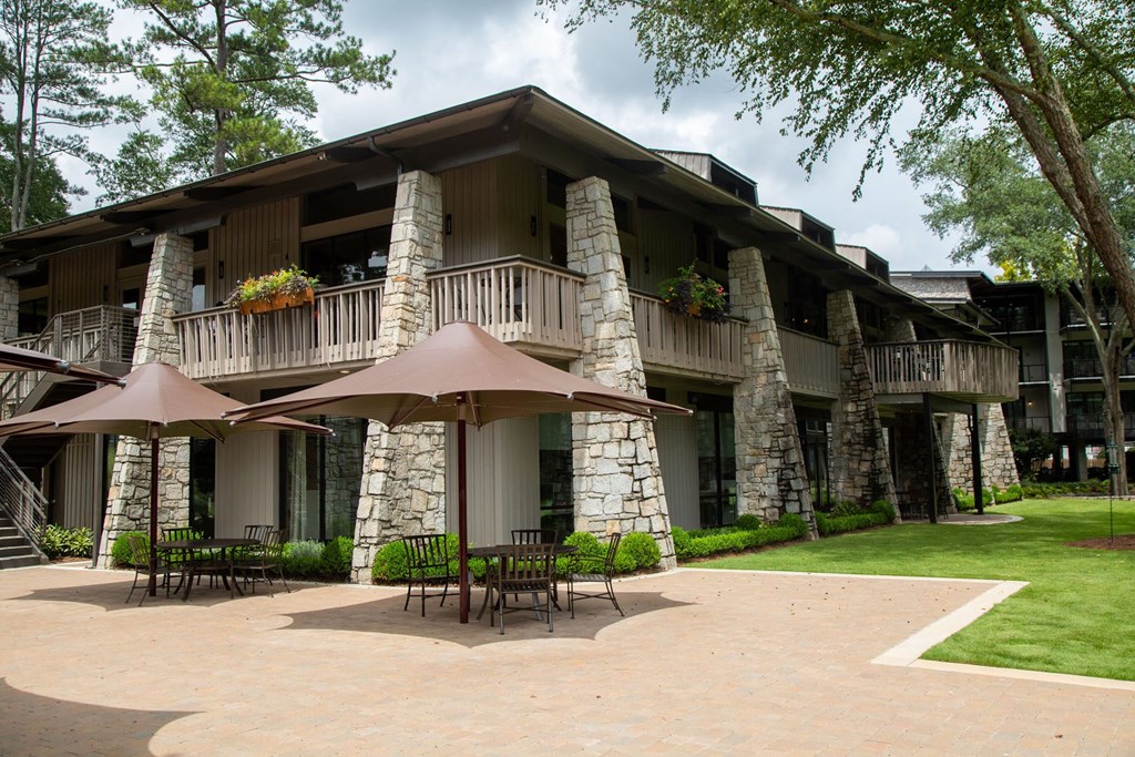 Walton on the Chattahoochee Leasing Lodge