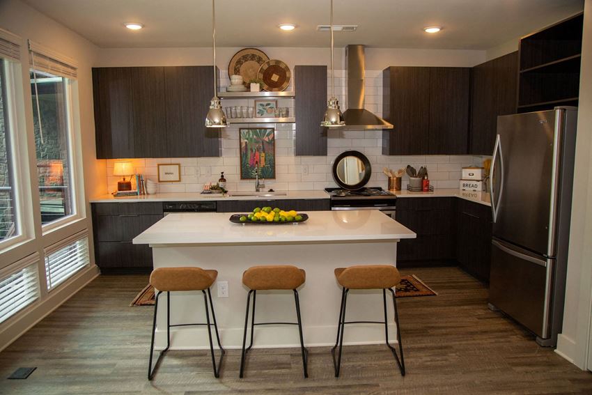 Chattahoochee Riverside Model Apartment Chattaohoochee Riverside Designer Kitchens