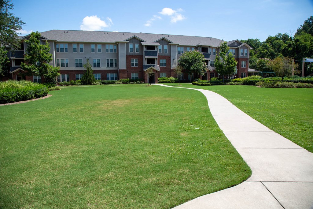 The Legacy at Walton Oaks Apartment Homes, Augusta GA Walking Path