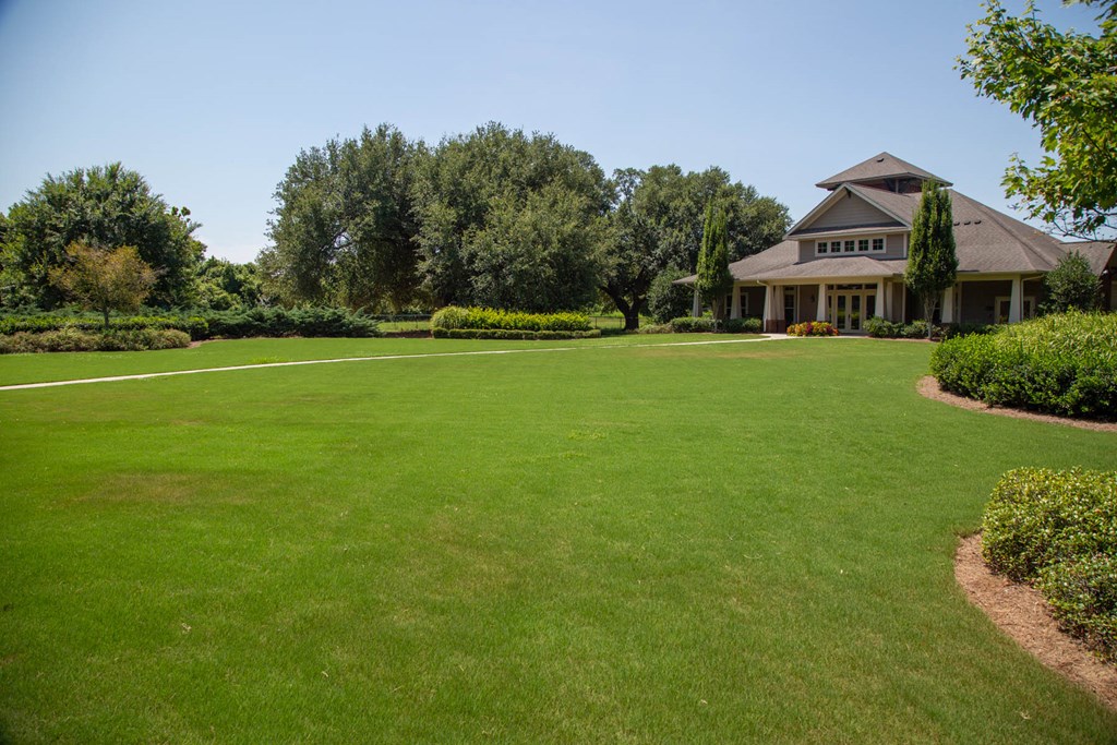 The Legacy at Walton Oaks Apartment Homes, Augusta GA Greenspace