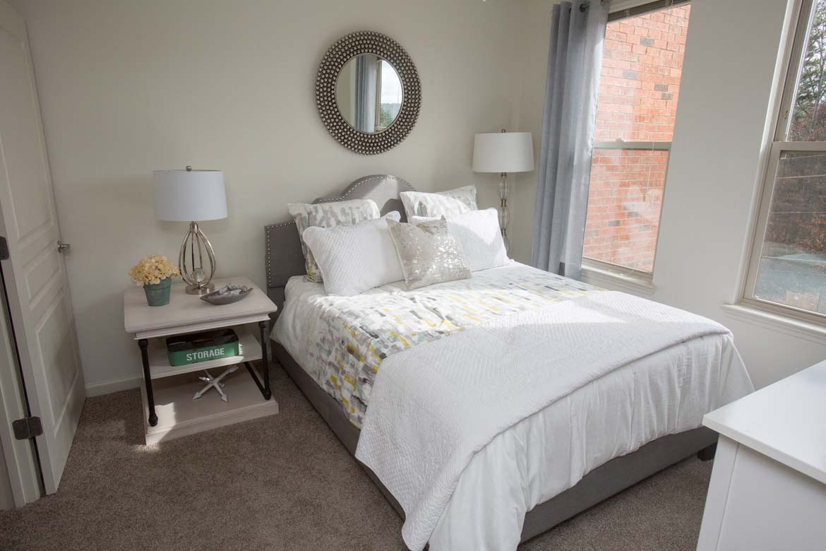 Light and airy bedroom at Walton Ridge, Georgia, 30066