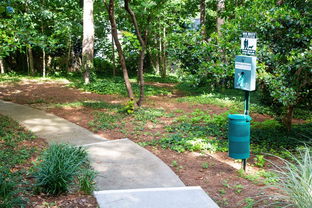 Walton Grove Apartment Homes, Smyrna GA Walking Paths