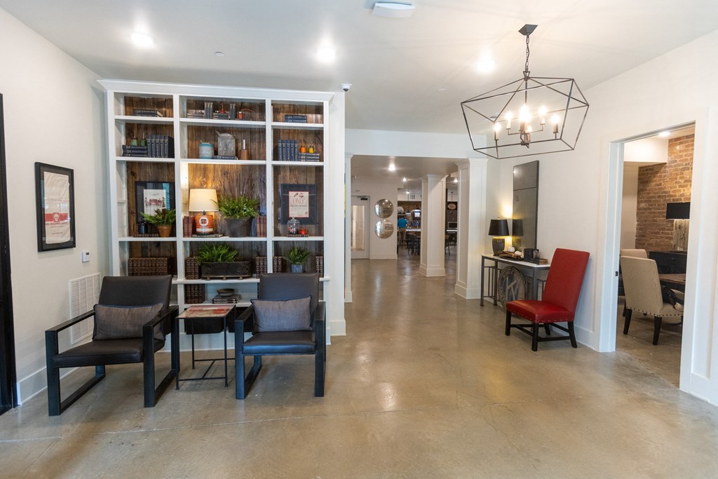 a view of the lobby at the oxford at the boulevard apartments in corinth,