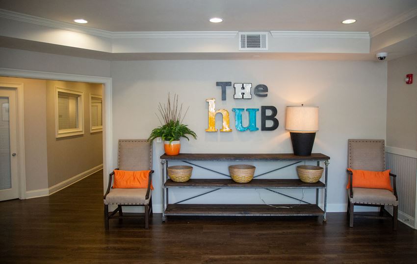 Walton Lakes Apartments, 4687 Camp Creek Pkwy, Atlanta, GA RentCafe