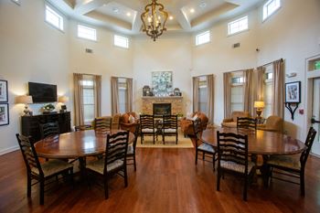 Legacy at Walton Lakes, Camp Creek Parkway