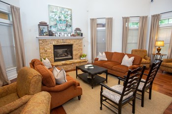 Legacy at Walton Lakes, Camp Creek Parkway - Photo Gallery 4