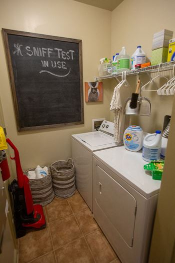 Walton lakes Apartment Homes In Home Washer/Dryer Connections