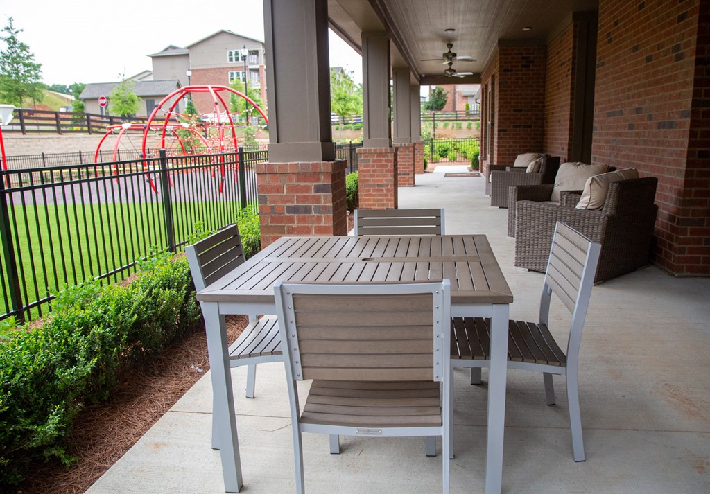 Walton Ridge Seating Areas