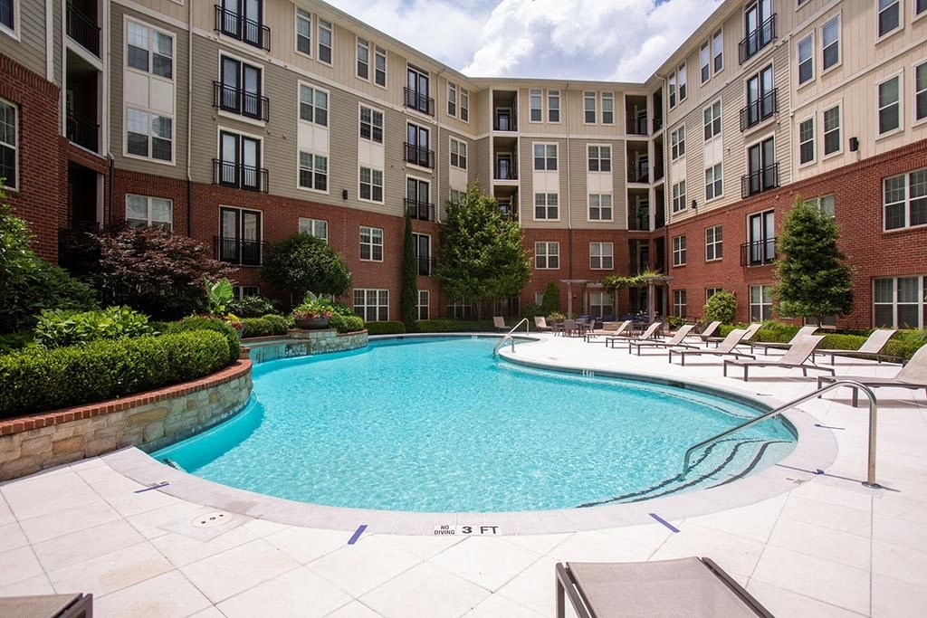 Sparkling Pool at Walton Riverwood, Atlanta, Georgia