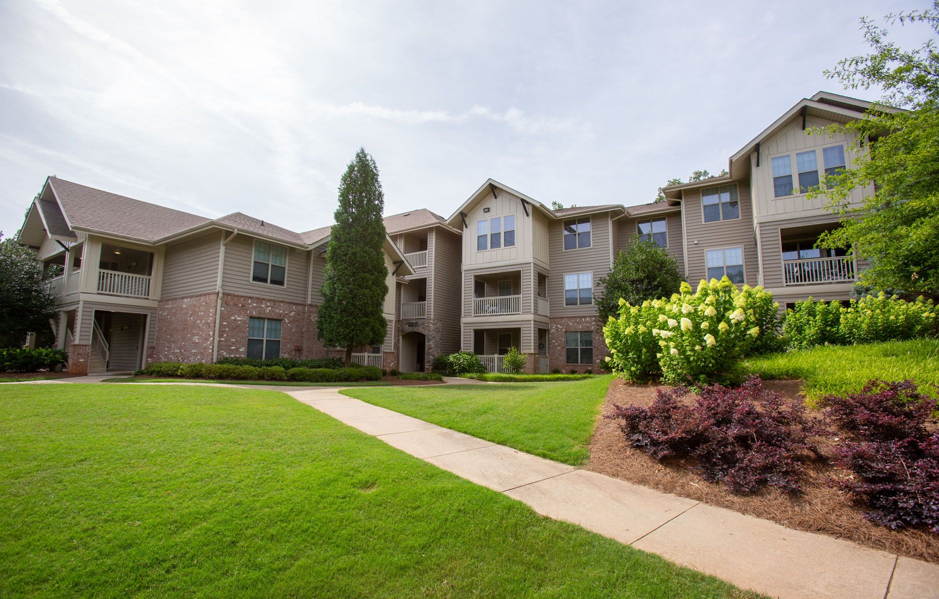 Walton Village Apartments in Marietta, GA