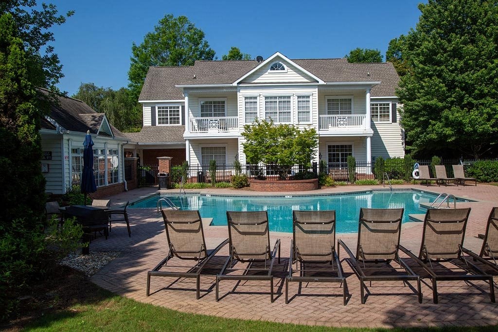 Walton Vinings Apartments, 4949 Oakdale Rd., Smyrna, GA RentCafe