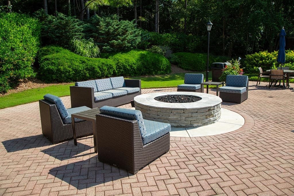 Outdoor Sitting area at Walton Vinings, Smyrna, 30080