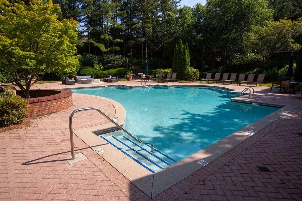 Pool at Walton Vinings, Smyrna